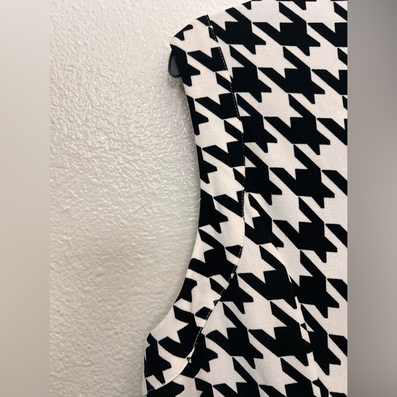 NWT High Low Black Houndstooth Sleeveless Blazer Vest 3X - Picture 4 of 8